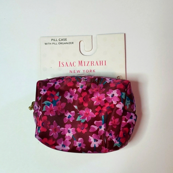 Isaac Mizrahi Handbags - NWT Isaac Mizrahi pill case